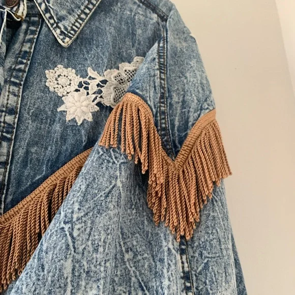 Rare 80s OOAK Vintage J Carreli Denim Acid Wash Tapestry Lace Fringe Jacket - Picture 4 of 17